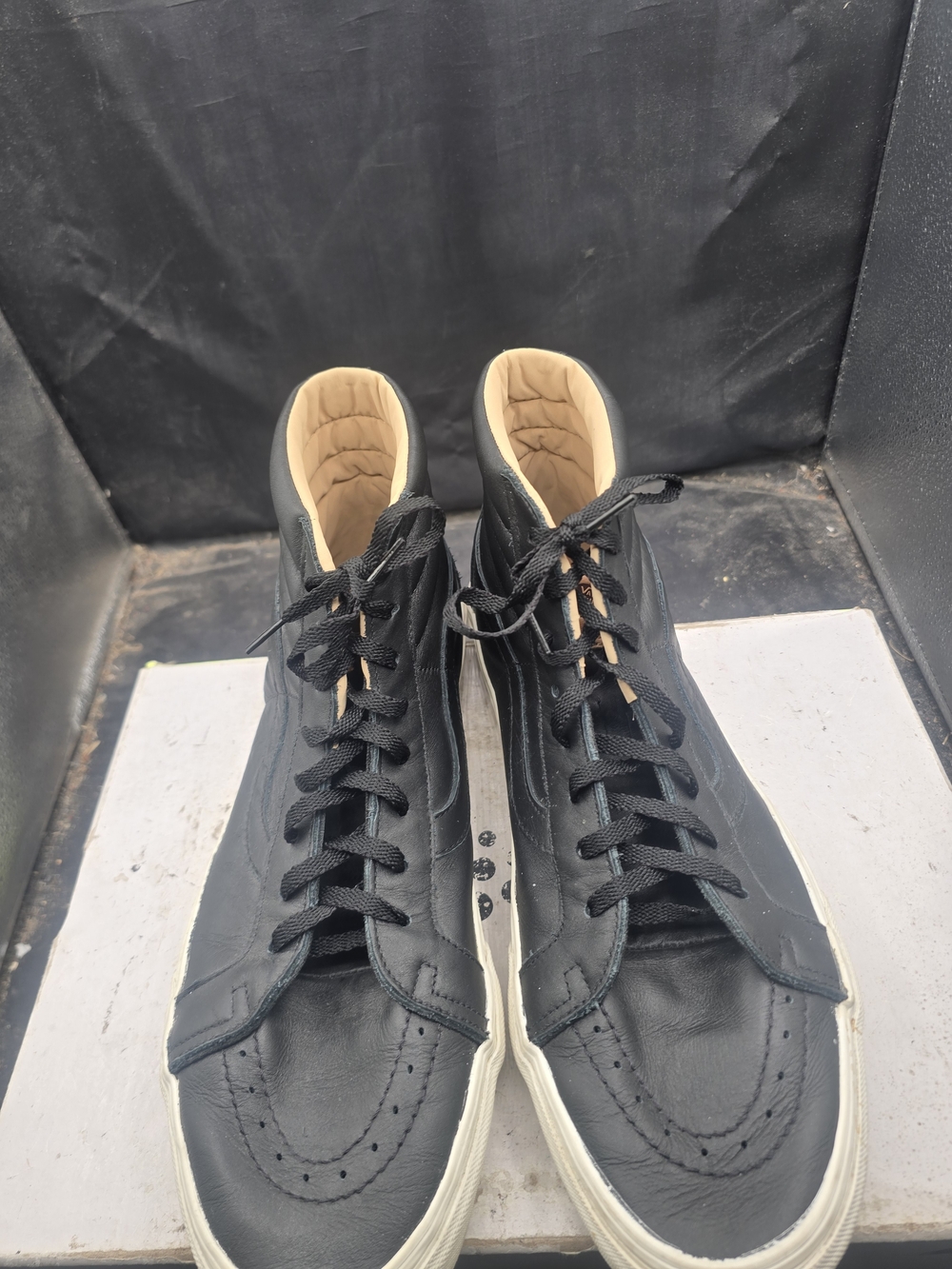 Vans Men’s Black High-Top Sneakers with Cream Interior and White Sole
